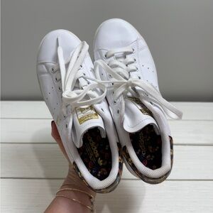 Floral Adidas Stan Smith Sneakers Size 8 Women’s